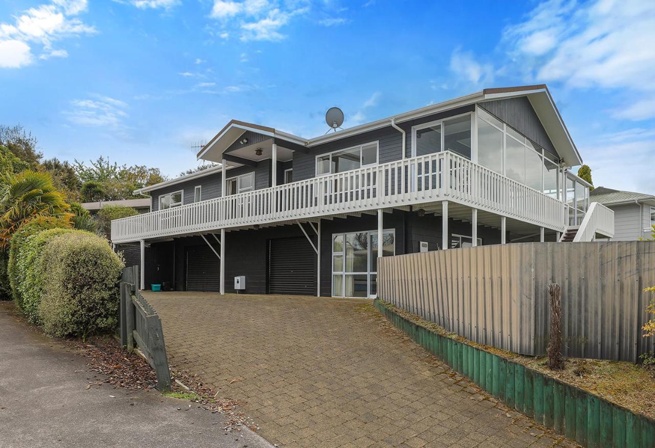 Villa Woodward House Lago Taupo Exterior foto